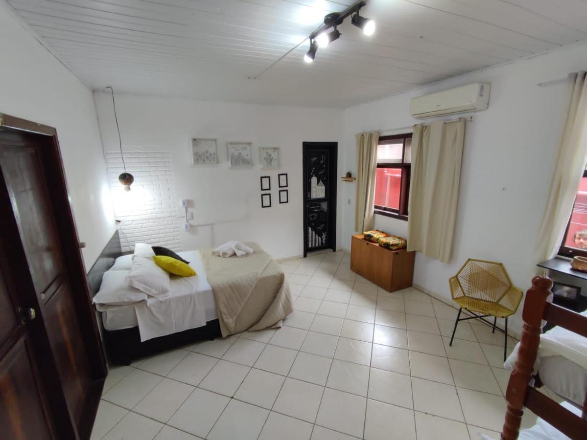 Lira Praieira Guest house *