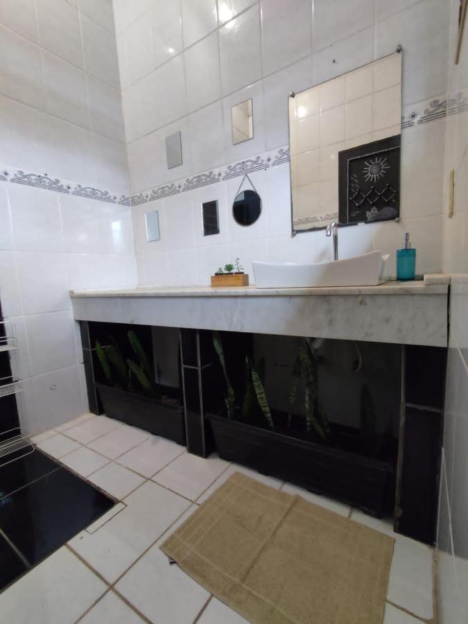 Lira Praieira Paraty